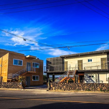 Gloryhill Pension Seogwipo Ngoại thất bức ảnh